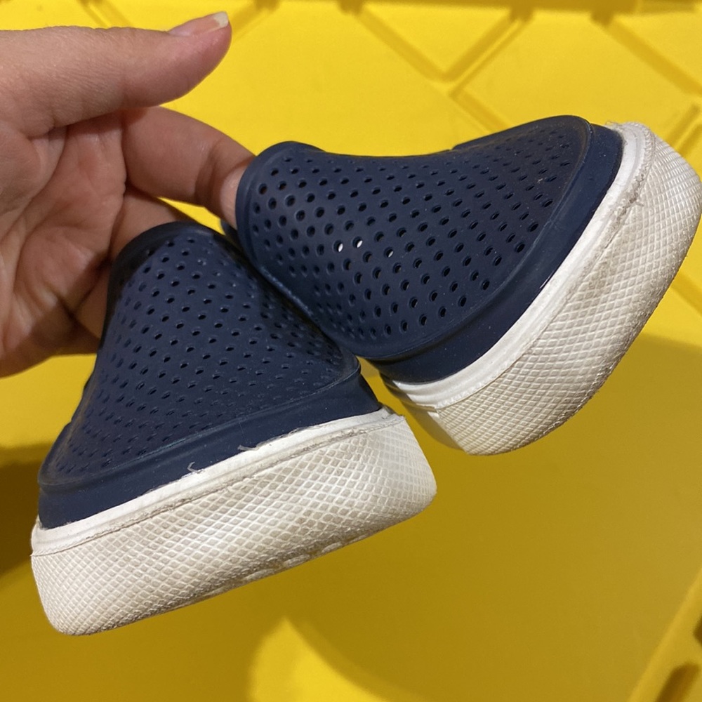 Kids crocs - Picture 3 of 4